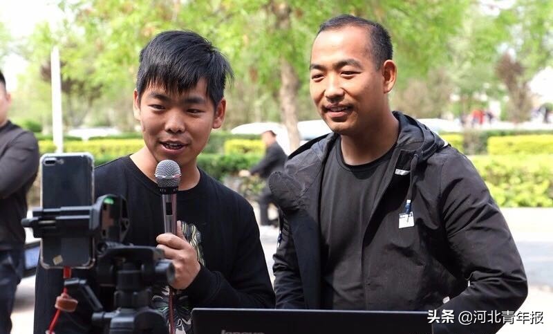 暖心！石家庄赵县一男子走失96天，被“河间网红”直播时发现，6小时帮他找到家