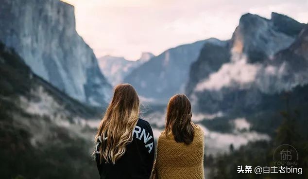 父母去世，姐姐都没回来看一眼：有些亲人，比想象中的更“狠毒”