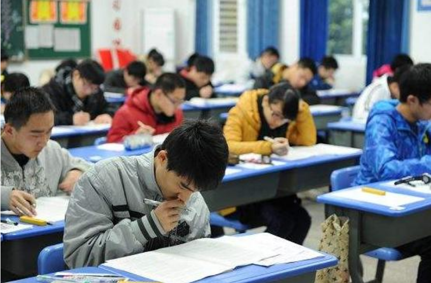 2021高中不再接收“复读生”？教育部正式回应，学生：终于安心了