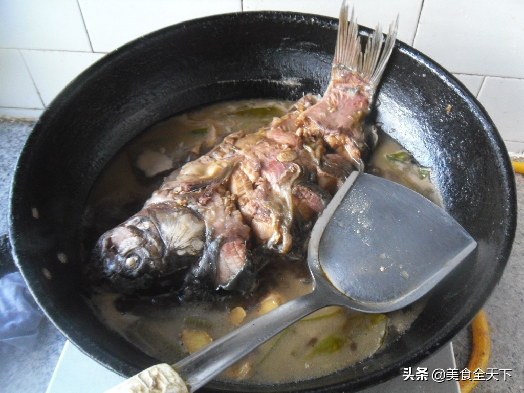 三道鳞的做法公布了，制作简单没有不常见的调味品，经典家常做法