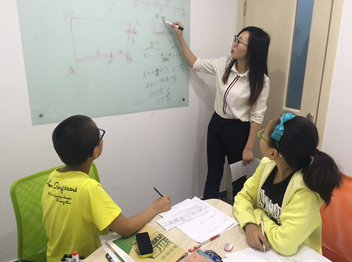 新东方被举报违规补课，查处结果令人意外，“双减”到底减了啥？