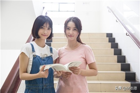 2021江苏院校录取波动分析(物理)