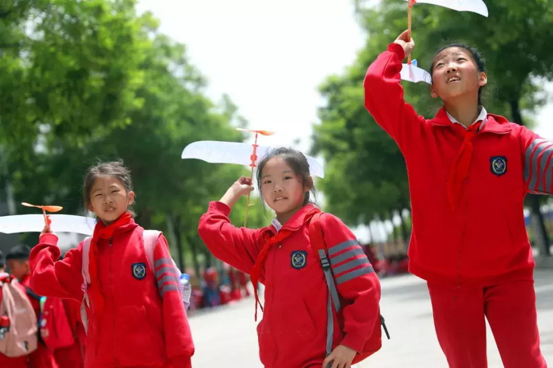 星辰大海,与你同往——西安高新国际学校给孩子一个“航天梦”,向着浩瀚星辰出发
