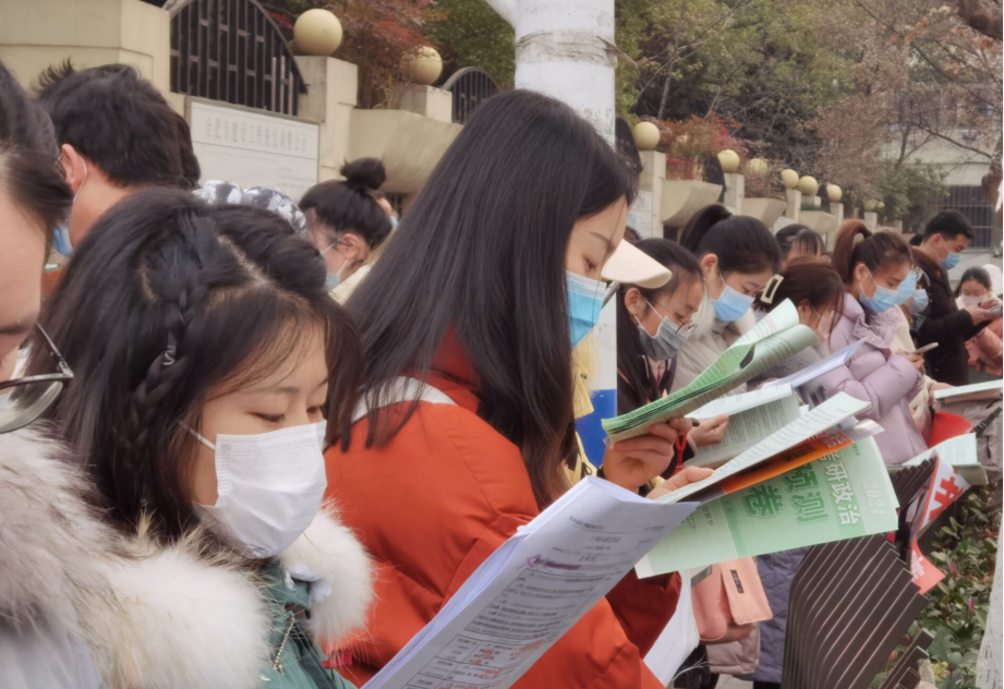 为何考研大多是二本生，复试通过率却很低，名师张雪峰告诉你答案