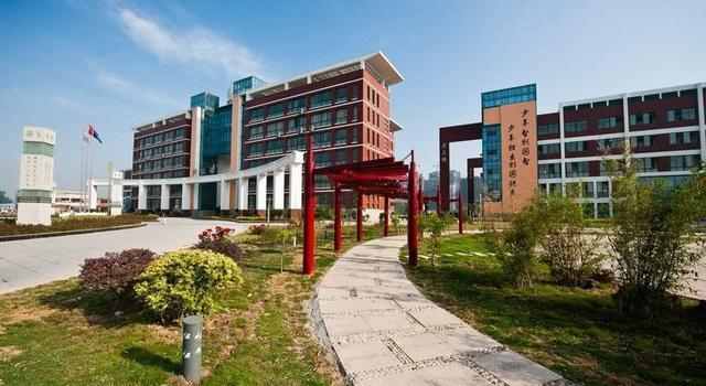 安徽淮北市这7所高中，高考表现不俗，其中还有两所私立学校