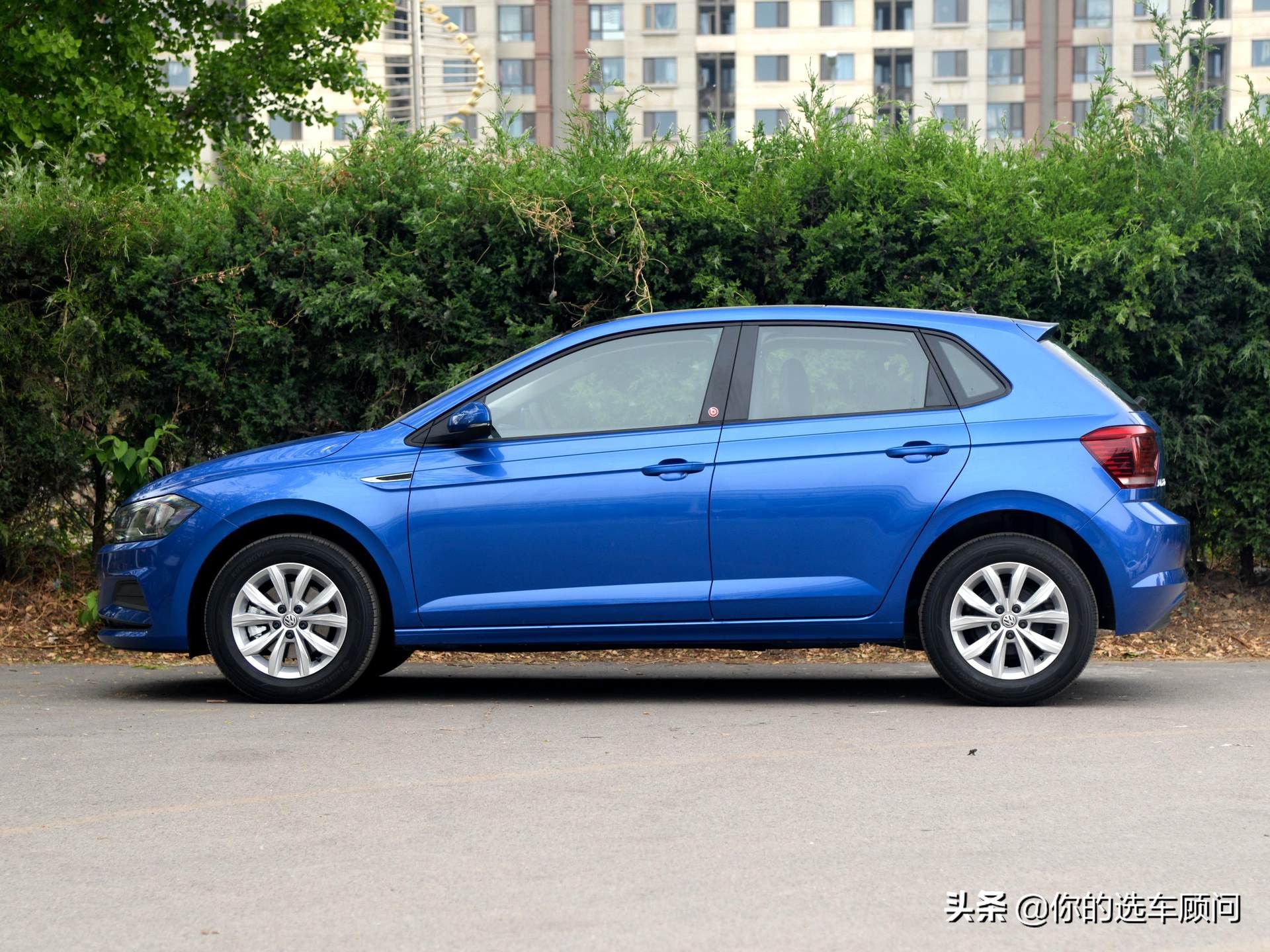 5l油耗实惠合资车,实拍大众polo