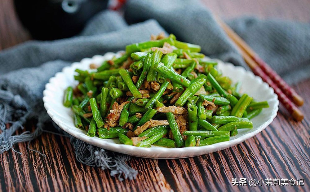 明日高考，建议给孩子“吃6样，带2样，忌3食”，寓意一举高中