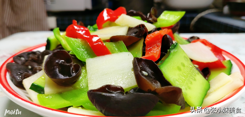 黄瓜和山药这样搭配,清新爽口,开胃又下饭,天天吃都不腻