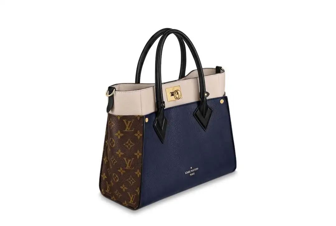 凭什么她被称为最美女律师？