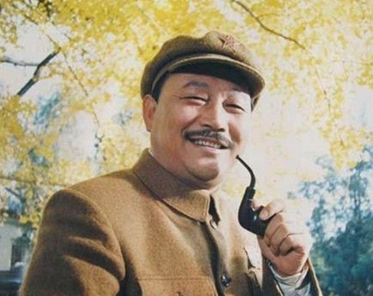 贺龙元帅家族在解放战争时期的重要军事影响力与贡献