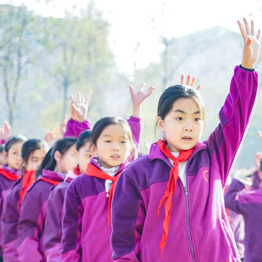 阳光运动，快乐成长丨洛阳东外小学部队列队形广播操比赛