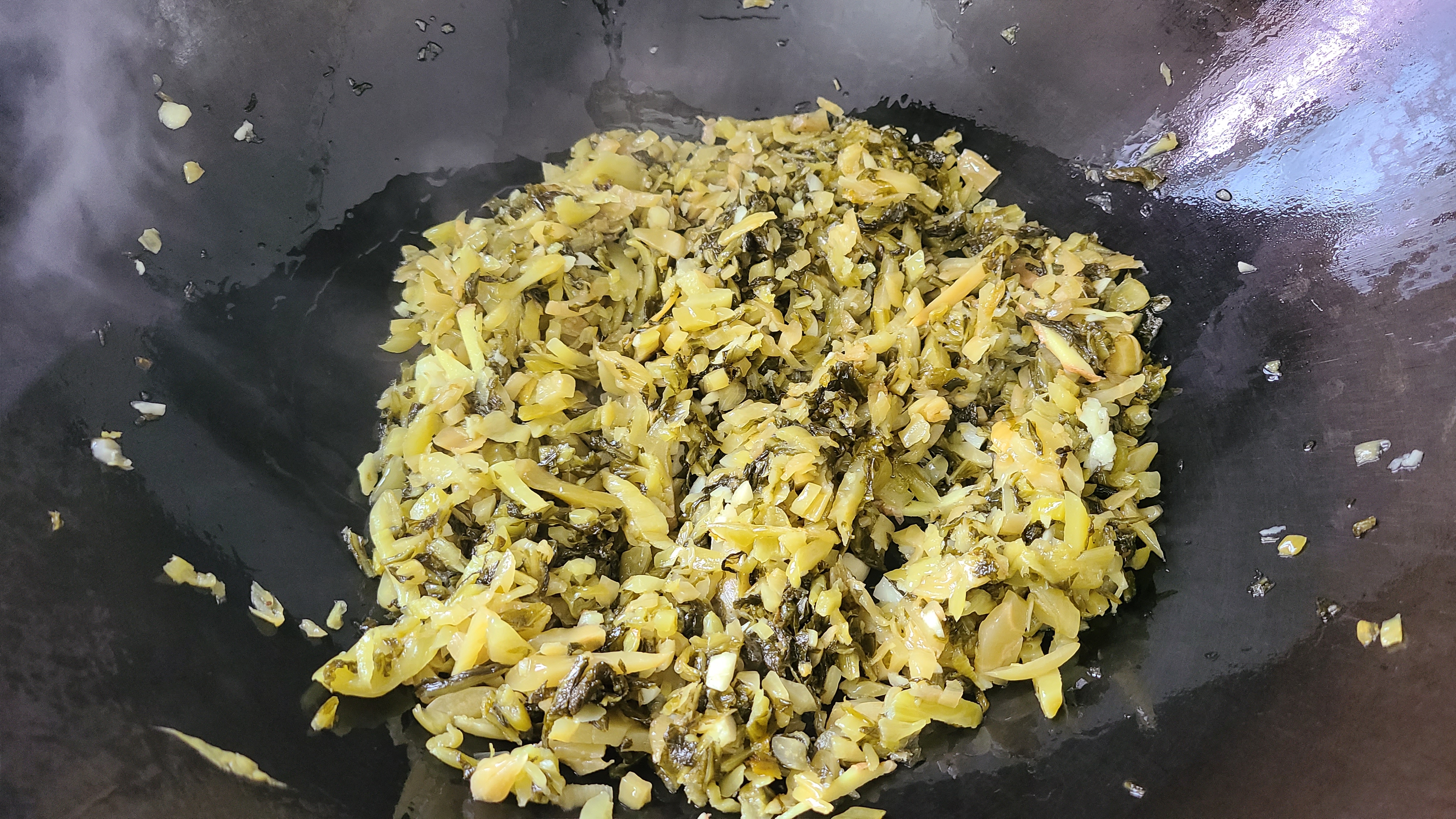 扣肉这样做味道更香，教你一个广东做法，简单好吃，看着就馋