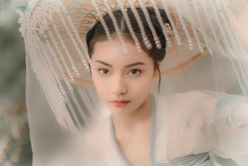 经典｜一首《长恨歌》，840个字，留下了多少传世佳句