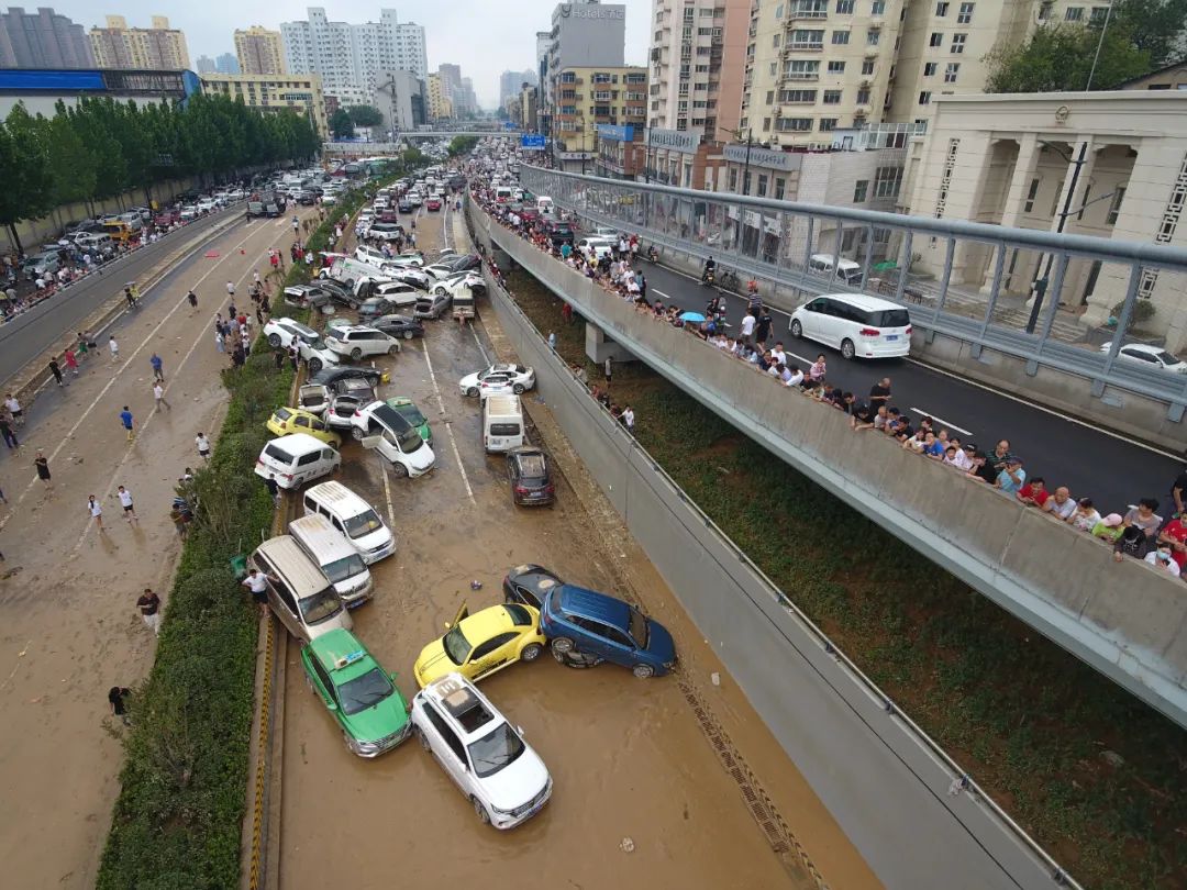 那些被郑州暴雨淹没的车，后来都怎么样了？