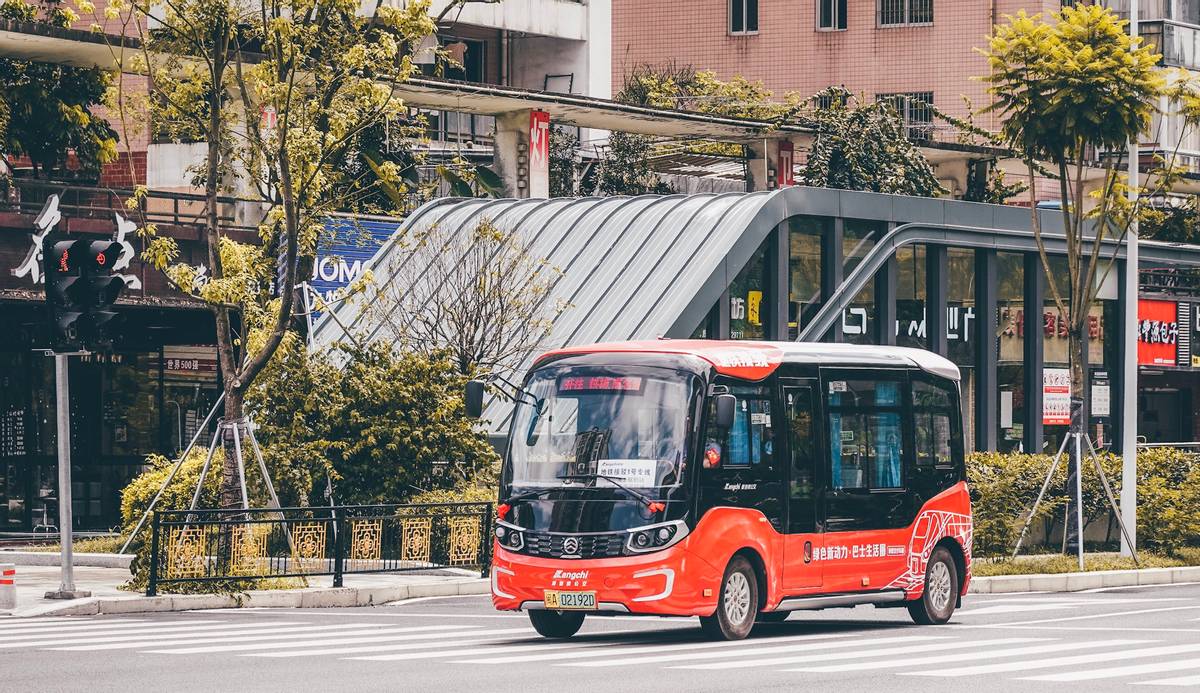 金旅星辰：多場景應用“智多星”