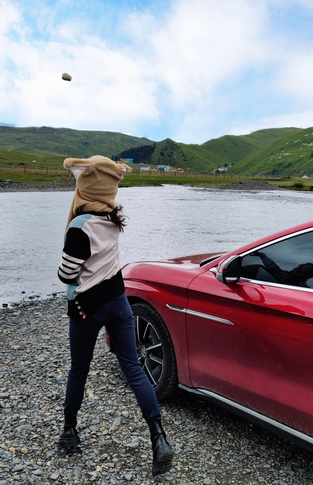 不选豪车选比亚迪？听听美女车主怎么说｜汉EV 车主说