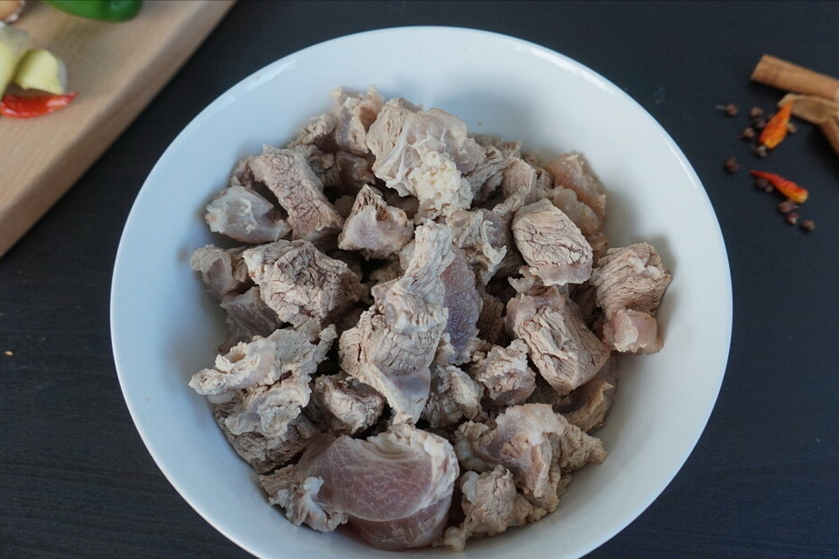 清湯牛肉的做法,清湯牛肉的做法與配料