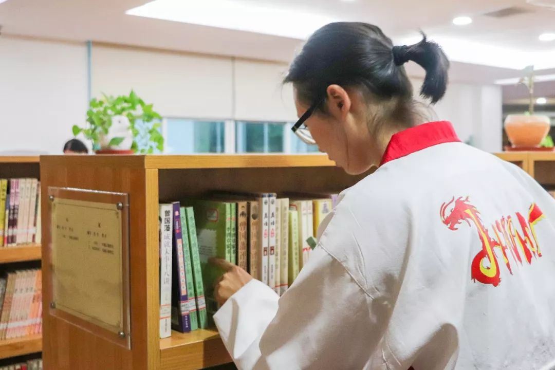 愿你出走半生，归来仍是少年