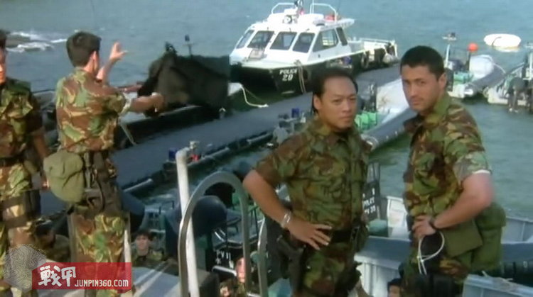 香港飞虎队在缉毒时，竟遭遇美军海豹部队伏击？电影《飞虎》详解