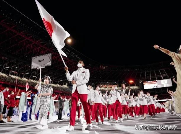 为什么日本人不去打nba(消失了整整53天！全NBA没人知道八村塁怎么了)