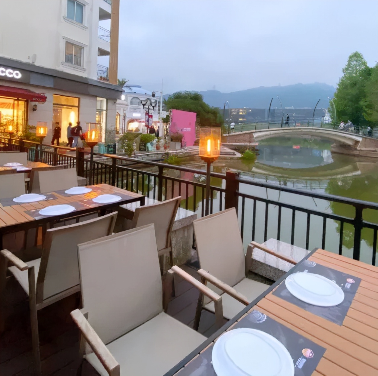 深圳超有格调的5家西餐厅，海鲜烩饭真是一绝
