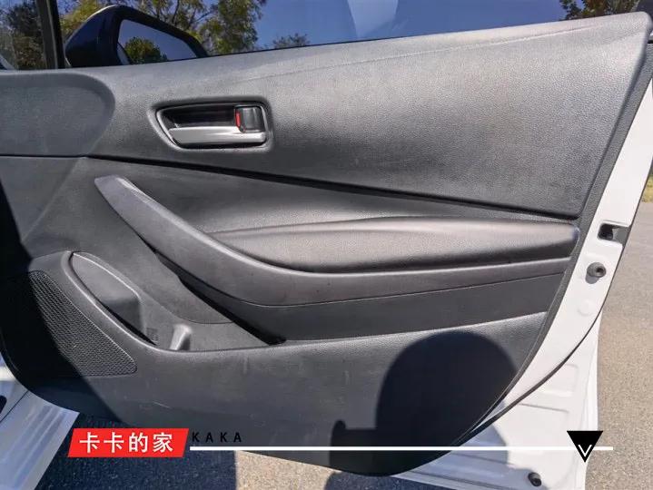 买丰田卡罗拉车都有啥赠品（买丰田卡罗拉送哪些东西）