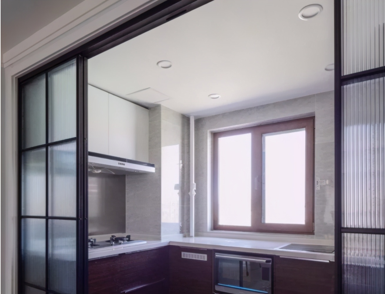 厨房推拉门怎么选(厨房推拉门怎么选好看) - 114货源网