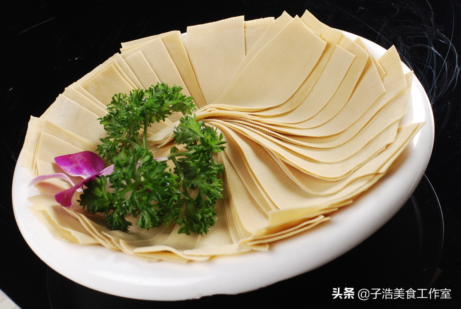 过年啦，吃火锅不知道买什么菜的就进来看看，荤素搭配更美味