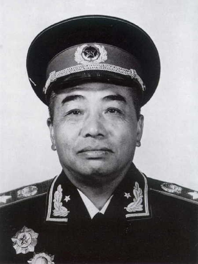 十大元帅，单论战功谁排第一？毛主席又给予了他们怎样的评价？