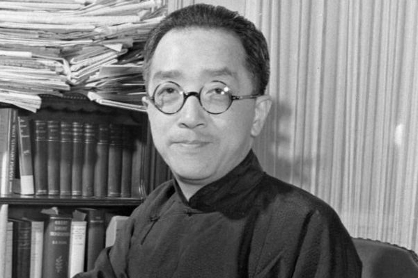 1930年，一位考生数学考0分，凭借3句诗打动闻一多，顺利考上大学