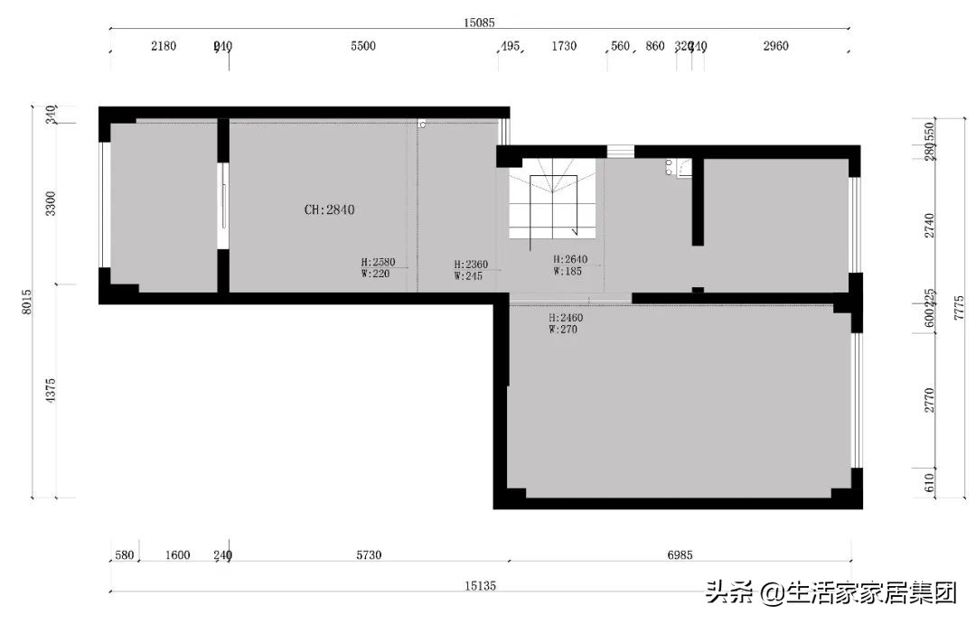 150㎡跃层四室，现代风装修很简约，大理石、胡桃木奏响空间序曲
