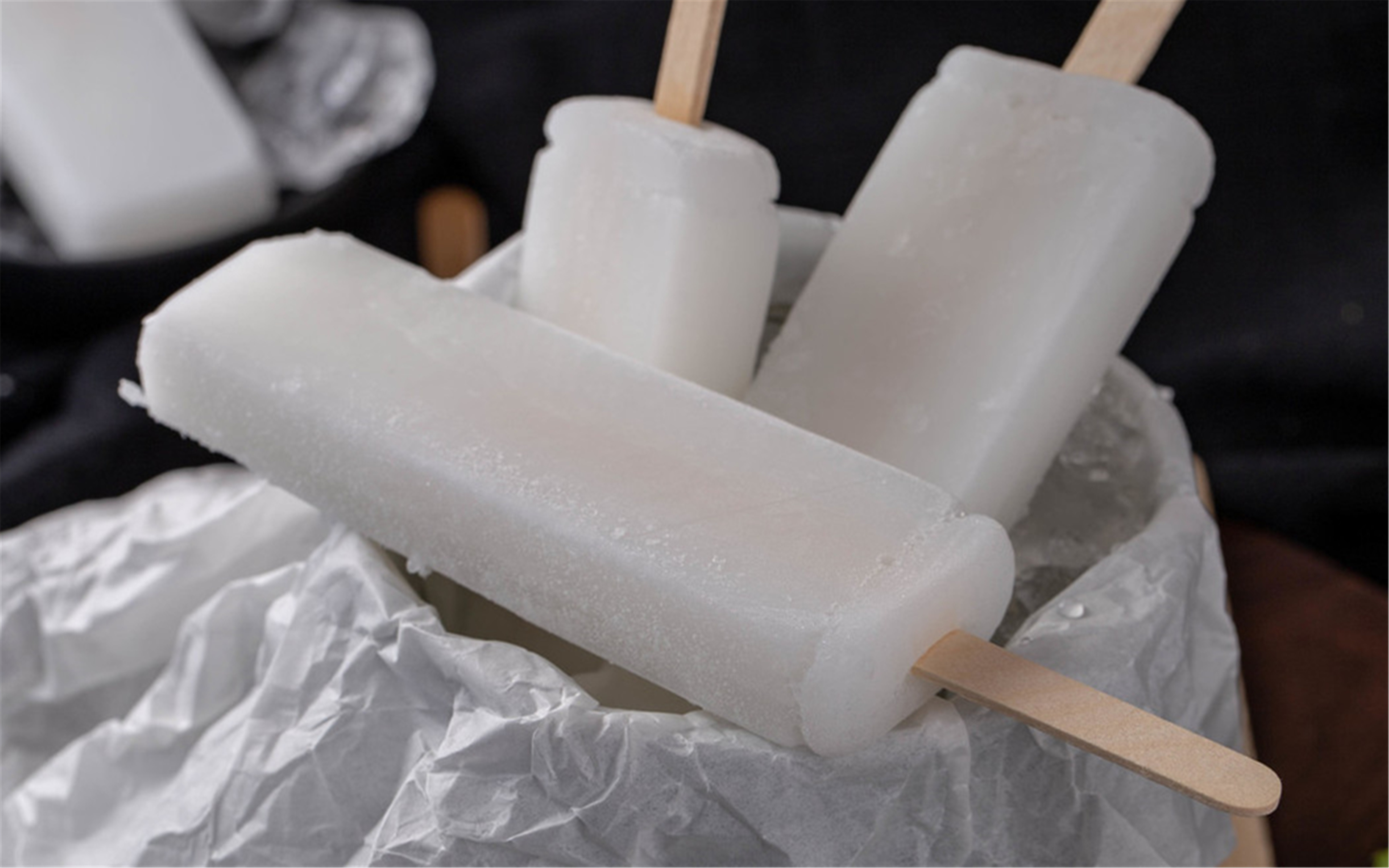 老冰棍怎么制作（分享家家都有的食材童年味道你也可以自己制作）(2)