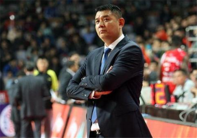 巩晓彬为什么能立足nba(巅峰时期的巩晓彬能在NBA立足? 你真的知道吗?)