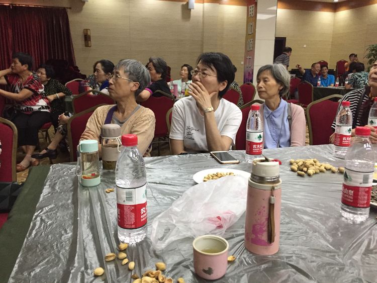 晓冰：在那遥远的地方