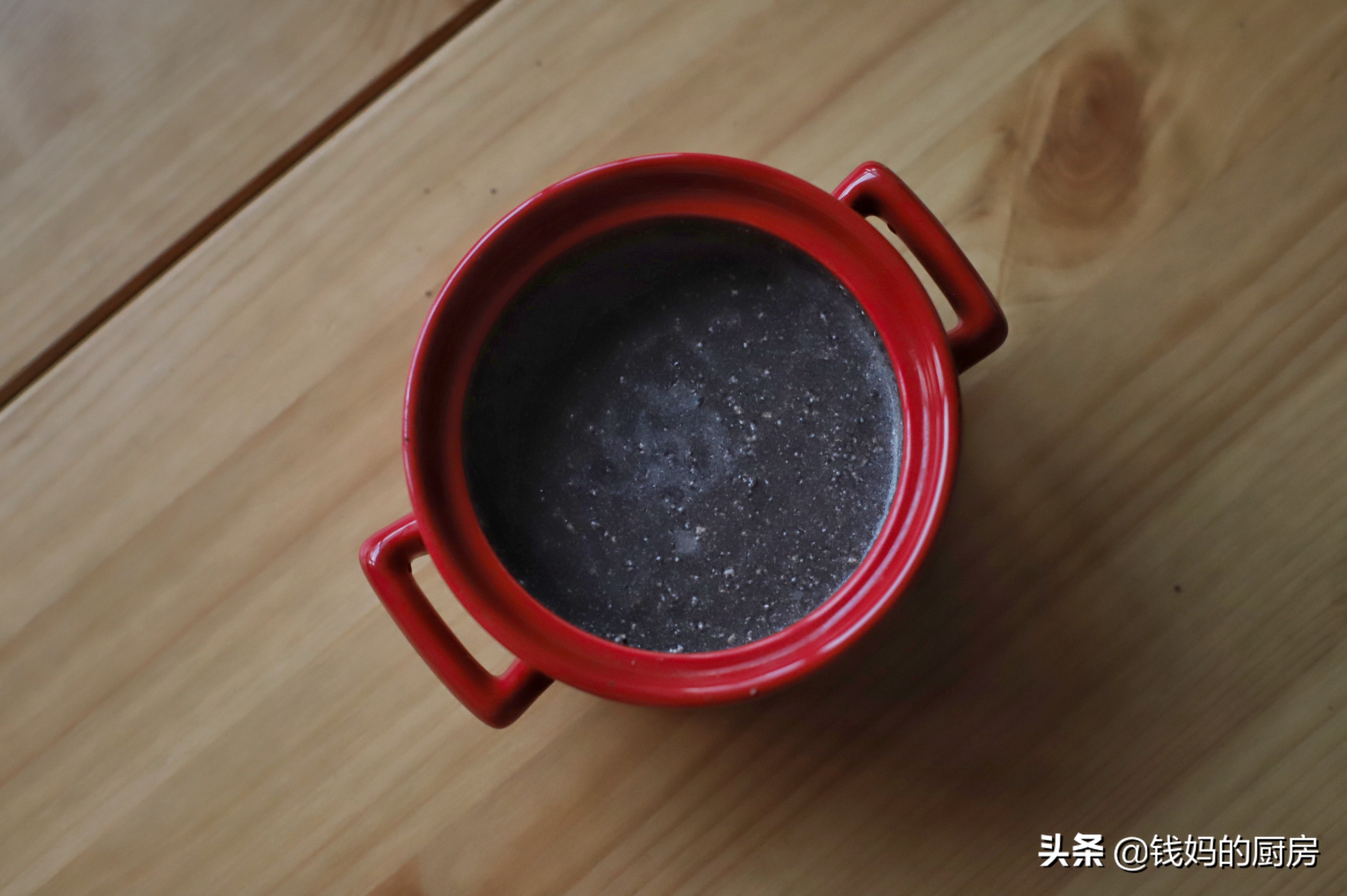 网上很火的1分钟微波炉蛋糕，看了教程，网友：手残星人有救了