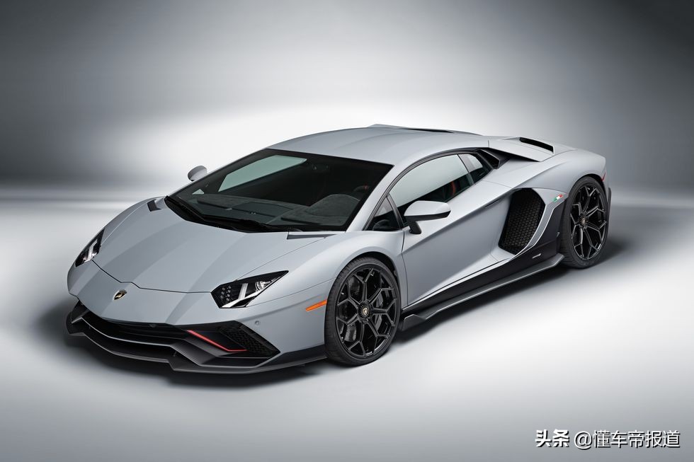 新车｜兰博基尼大牛最终版官图发布，限量600台，V12绝唱？