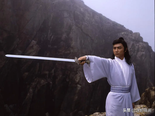 被埋没的神作，大胆借鉴古龙，武打行云流水，再也拍不出的武侠片