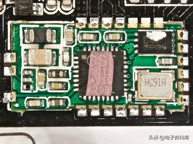 「电子产品拆解」汽车查找器和USB充电器