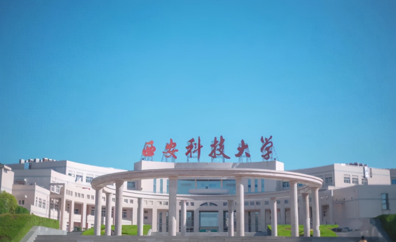 院线大片同步上映！这所大学校内就有电影院，还能和明星见面