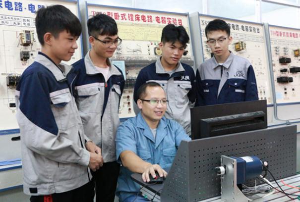 同是大专，高等专科学校和职业技术学院区别明显，考生填报别混淆