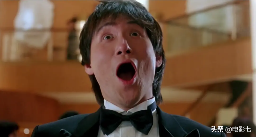 请来三大女神，东拼西凑笑料，这部经典喜剧，删减5分钟才上映