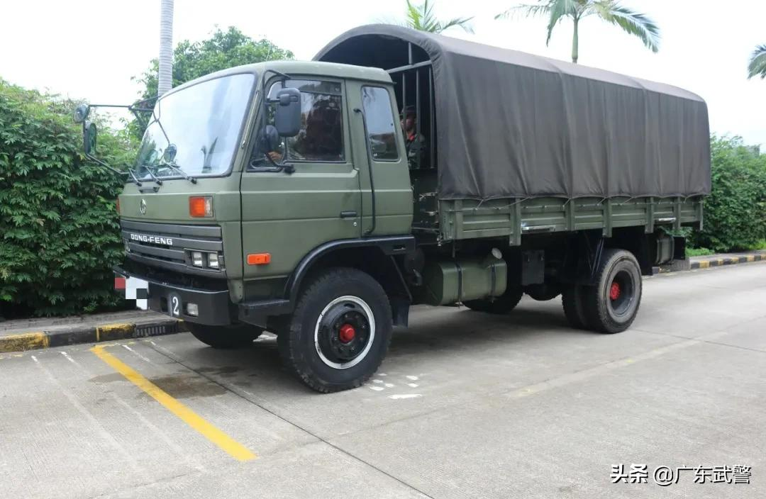 军营“驾校”开学啦！话不多说，赶紧上车~~~