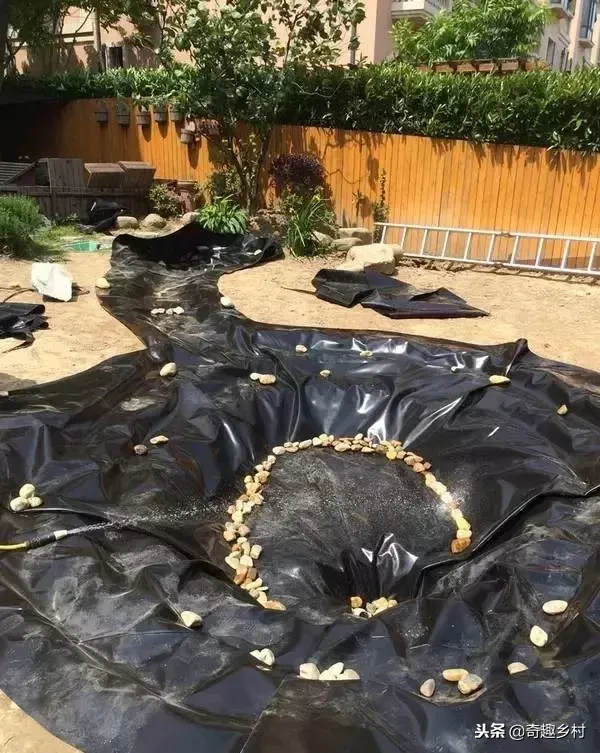 院子里应该有个小池塘，没有就自己动手挖个！（附实际操作图）