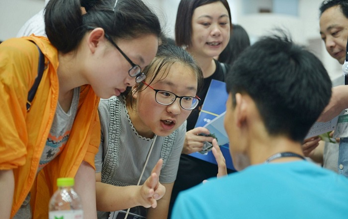 除了坐等高校录取通知书，还可以如何查询录取结果？从四方面入手