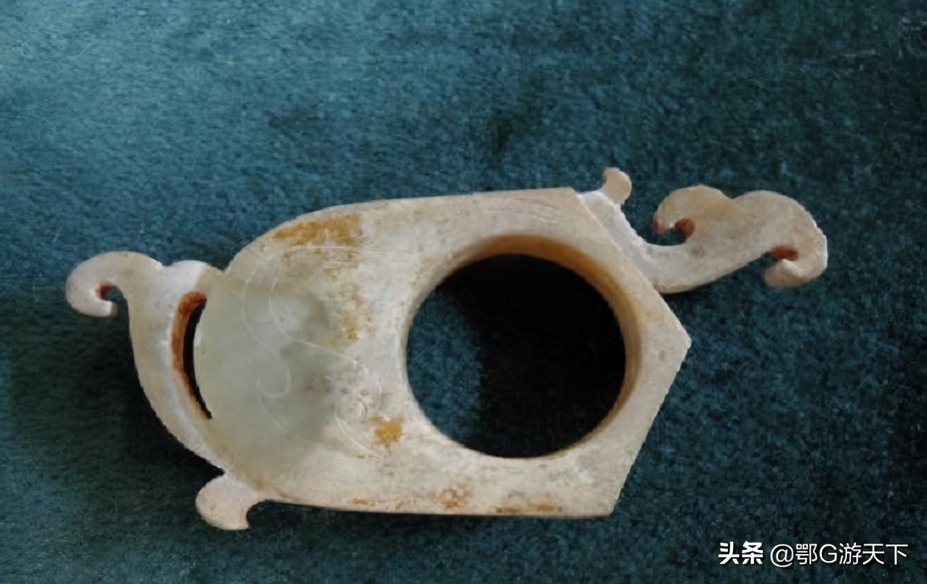 古代男人为什么普遍喜欢戴扳指？扳指有何用？