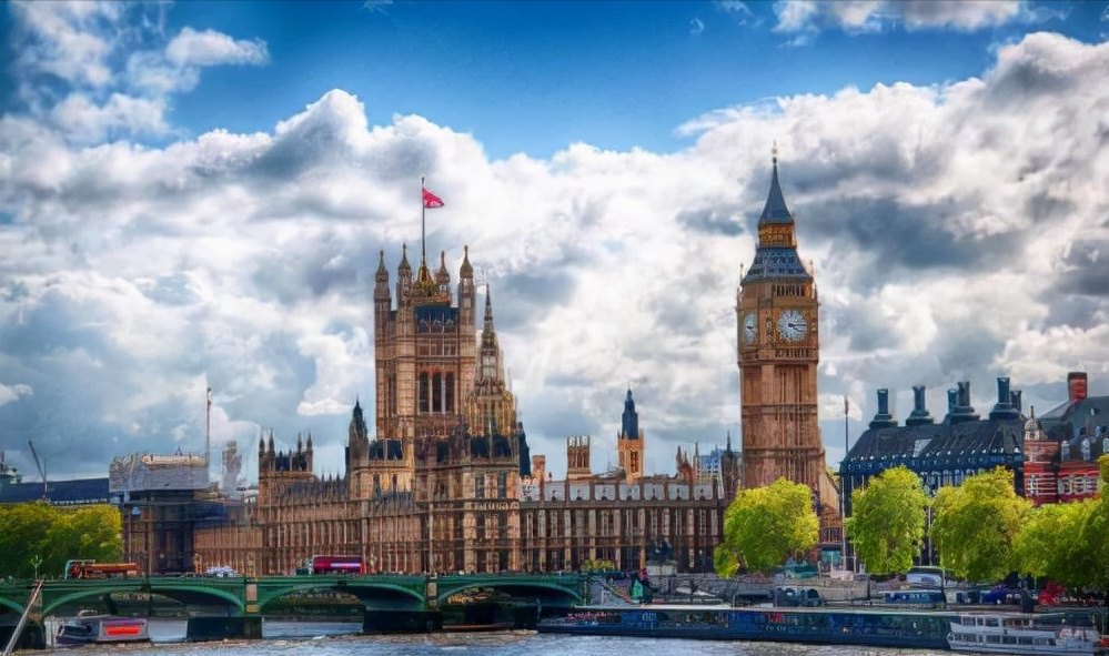 一年花费数十万到英国留学，毕业证含金量高不高？过来人分享经验