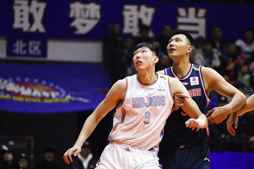 cba为什么不能和球迷击掌(受疫情影响：9名CBA外援离队，NBA官方禁止击掌)