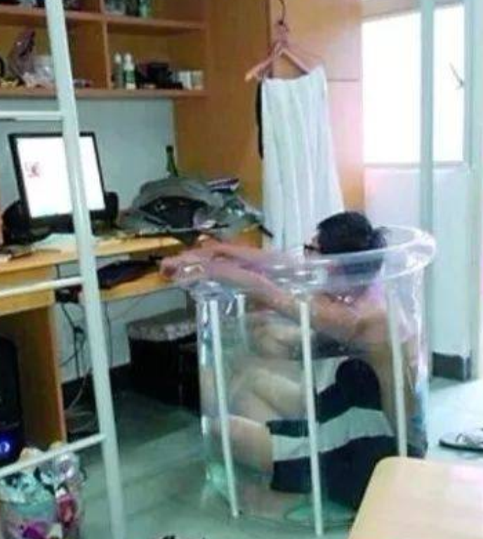宿舍太热怎么办？忍了文科和理科生的奇葩，看到美术生我笑喷了