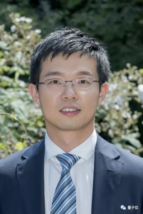 韦东奕陈杲同获达摩院青橙奖，90后数学新星却说「没有黄金一代」