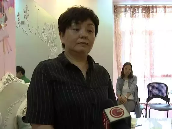 新生婴儿经历6次腰椎穿刺,险些没命!妈妈:4万2的月子中心,竟是骗人的